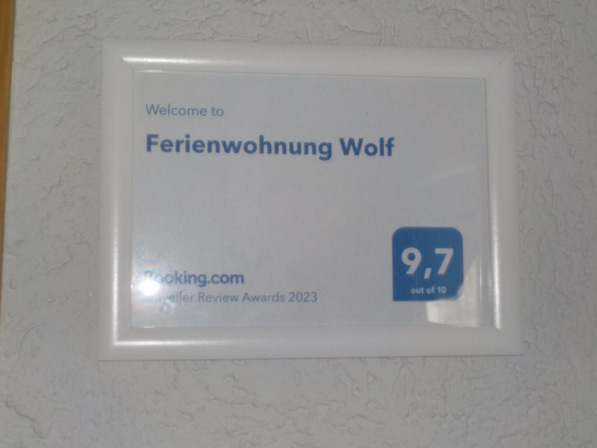 Wolf * Ensdorf
